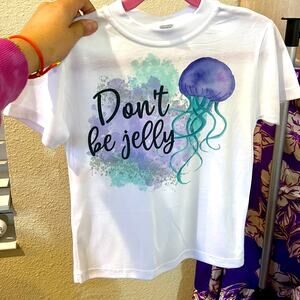 Kid t-shirt size 3T "don’t be jelly tee"